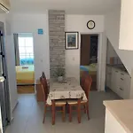 Lejlighed In With Sea View, Terrace, Air Conditioning, Wifi 4992-2 Drašnice