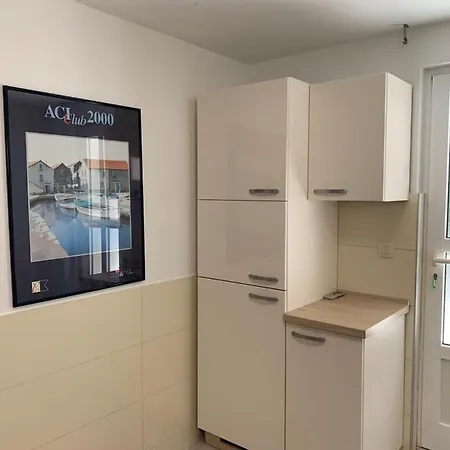 Apartman In With Sea View, Terrace, Air Conditioning, Wifi 4992-2 Drasnice