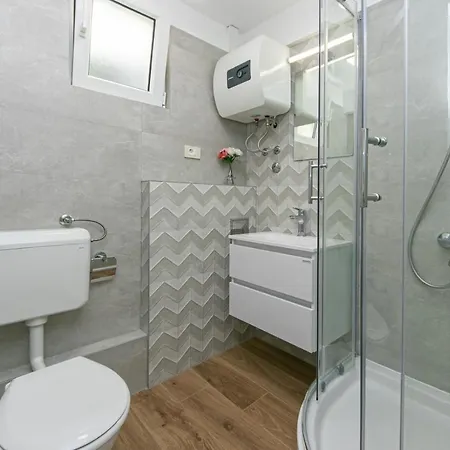 In With Sea View, Terrace, Air Conditioning, Wifi 4992-2 Apartman Drasnice